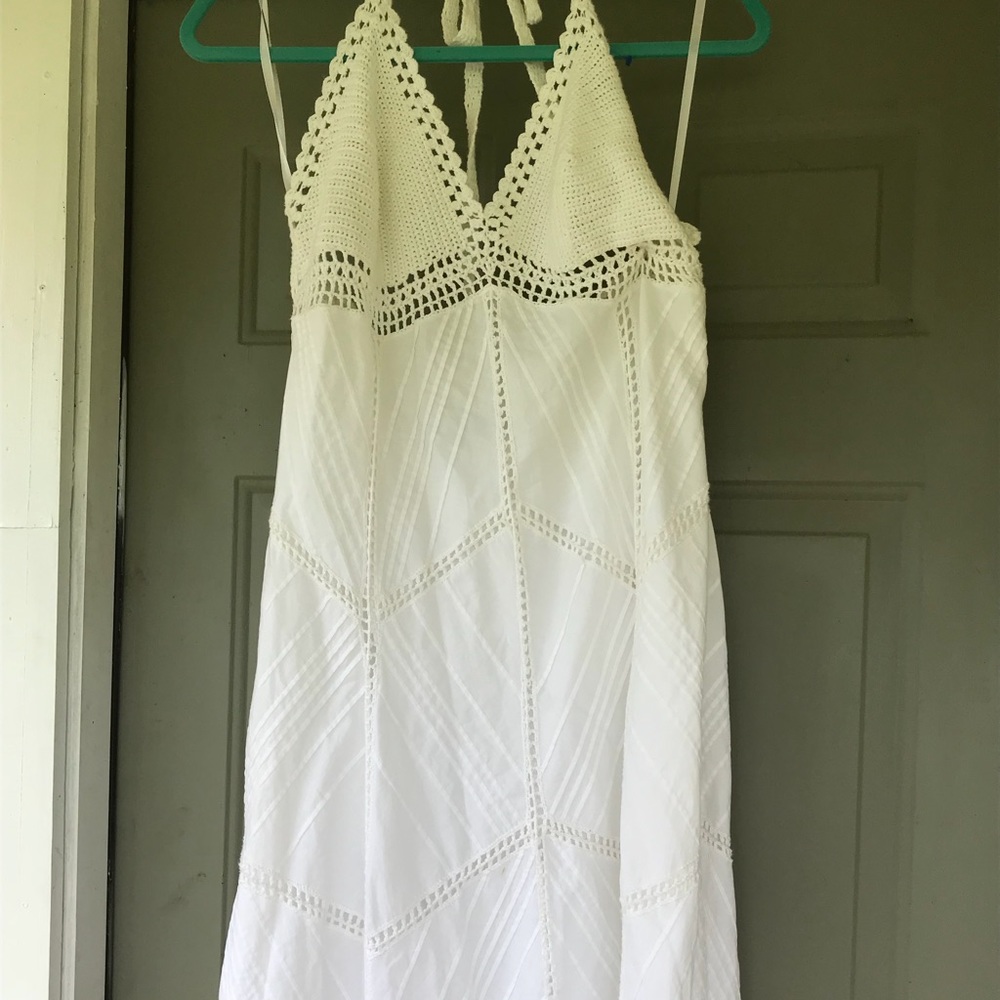 BCBG beautiful crochet and linen dress